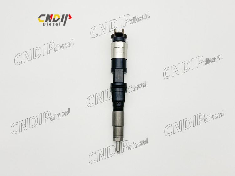 CNDIP Diesel Engine Parts-Common Rail Injector Assembly 095000-8810 0950008810 Compatible with John Deere Engine Komatsu